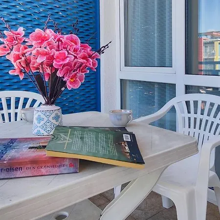 伊力特4号公寓 * 阳光海滩