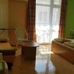 Elit 4 Apartment