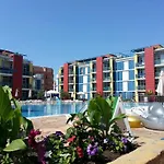 Apartment Elit 4 *