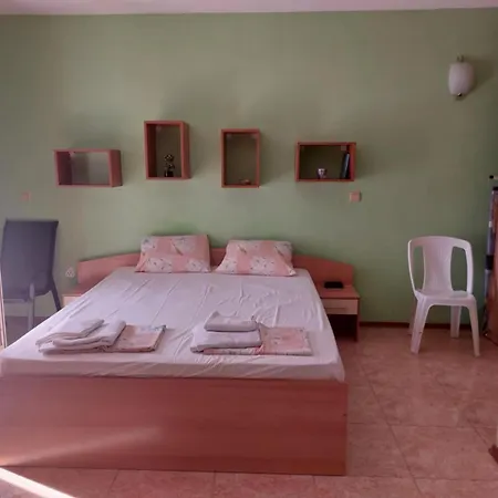Elit 4 Apartment