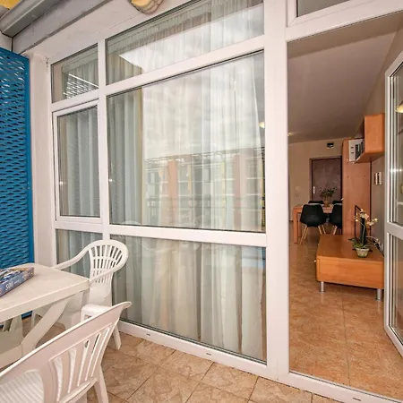 Elit 4 Apartments סאני ביץ'