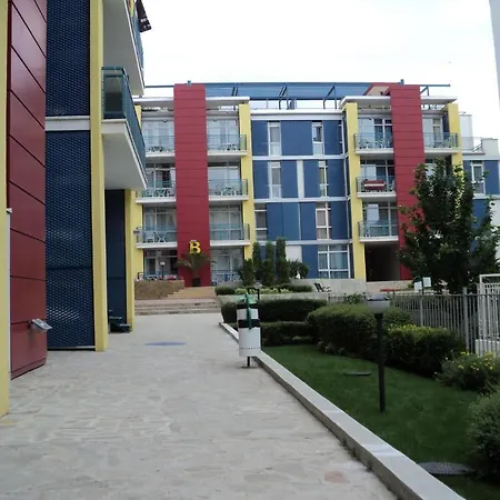 Elit 4 *