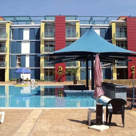 Elit 4 Apartments דירה