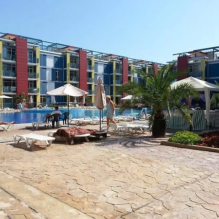 Apartment Elit 4 *