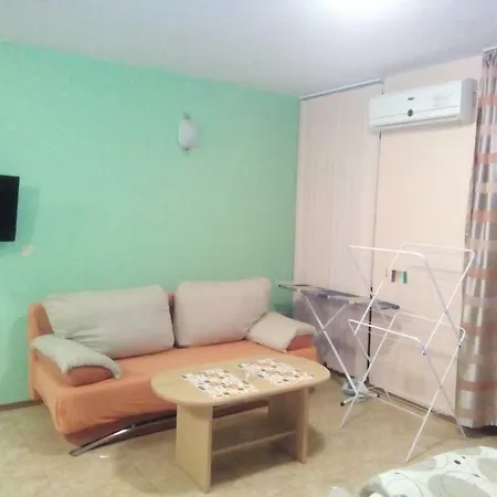 Apartment In Complex Elit 4